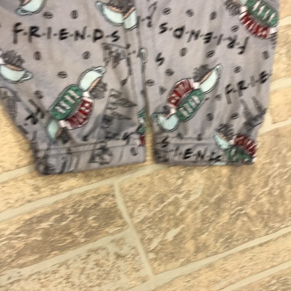 Friends medium lounge pants - Picture 5 of 5